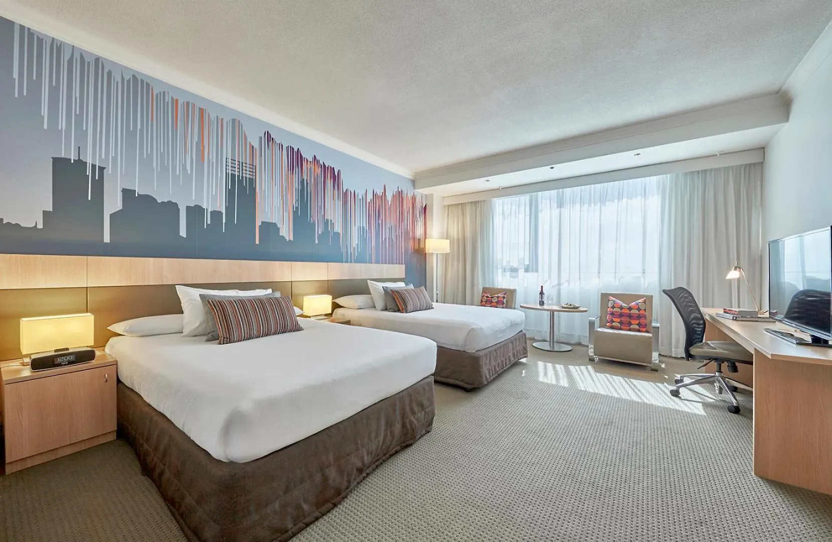 Mercure Perth 4*,