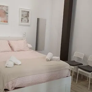 Apartment Jeronimo De Cordoba